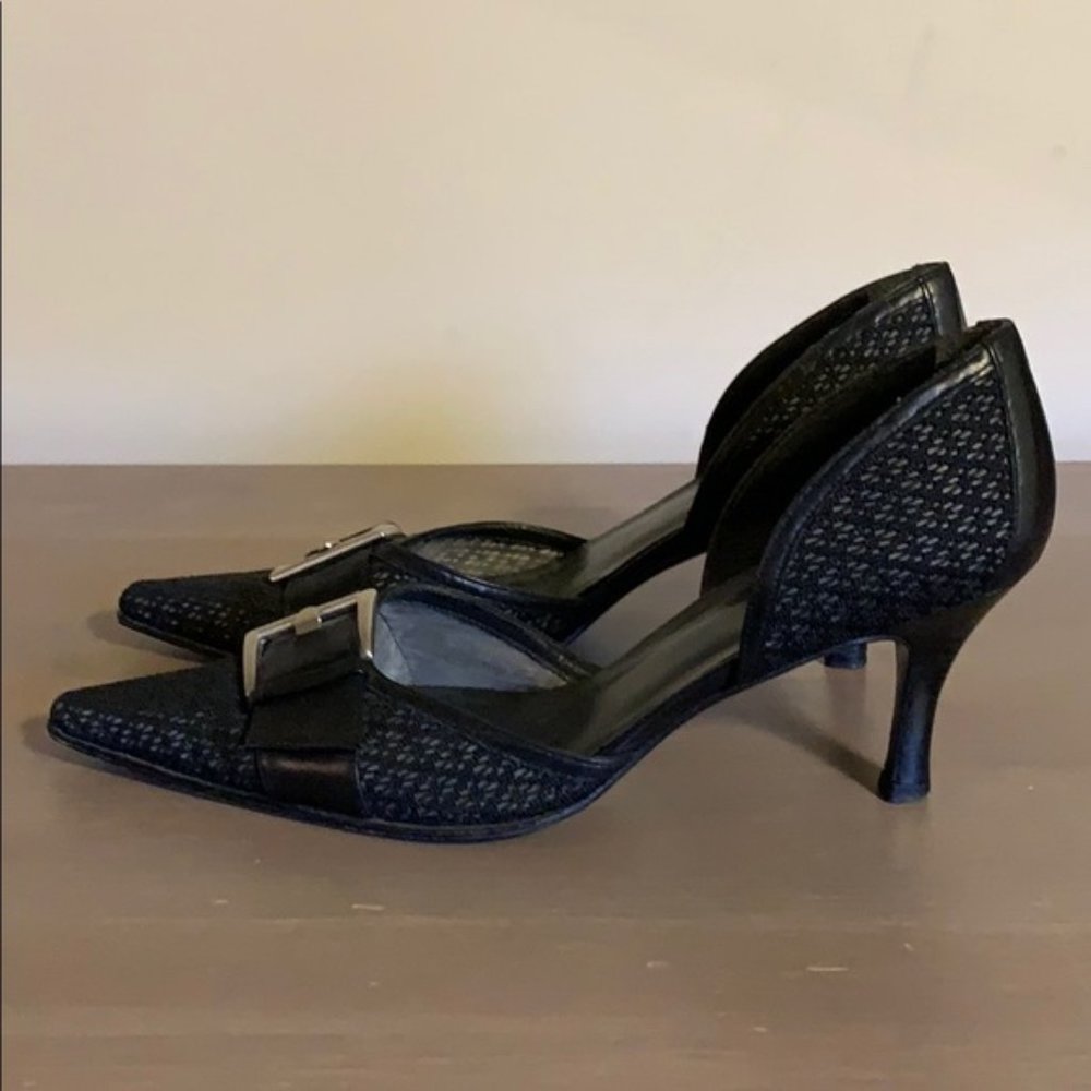 Stuart Weitzman Leather and Crochet Heels - Women’s Size 7 - Picture 6 of 7